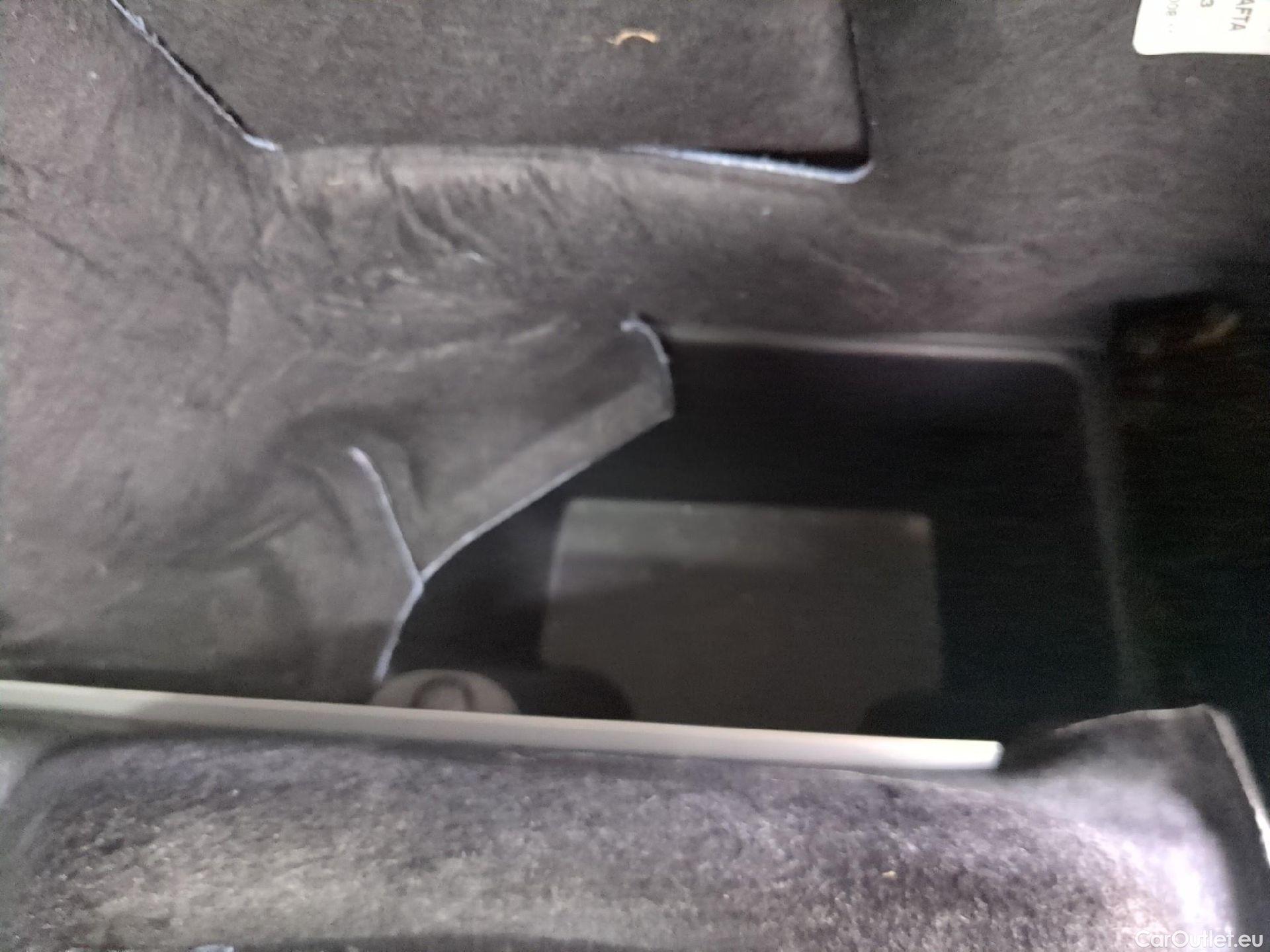  Bmw  X3 BMW  / 2017 / 5P / SUV sDrive18d 150ch Business Design BVA8 #3