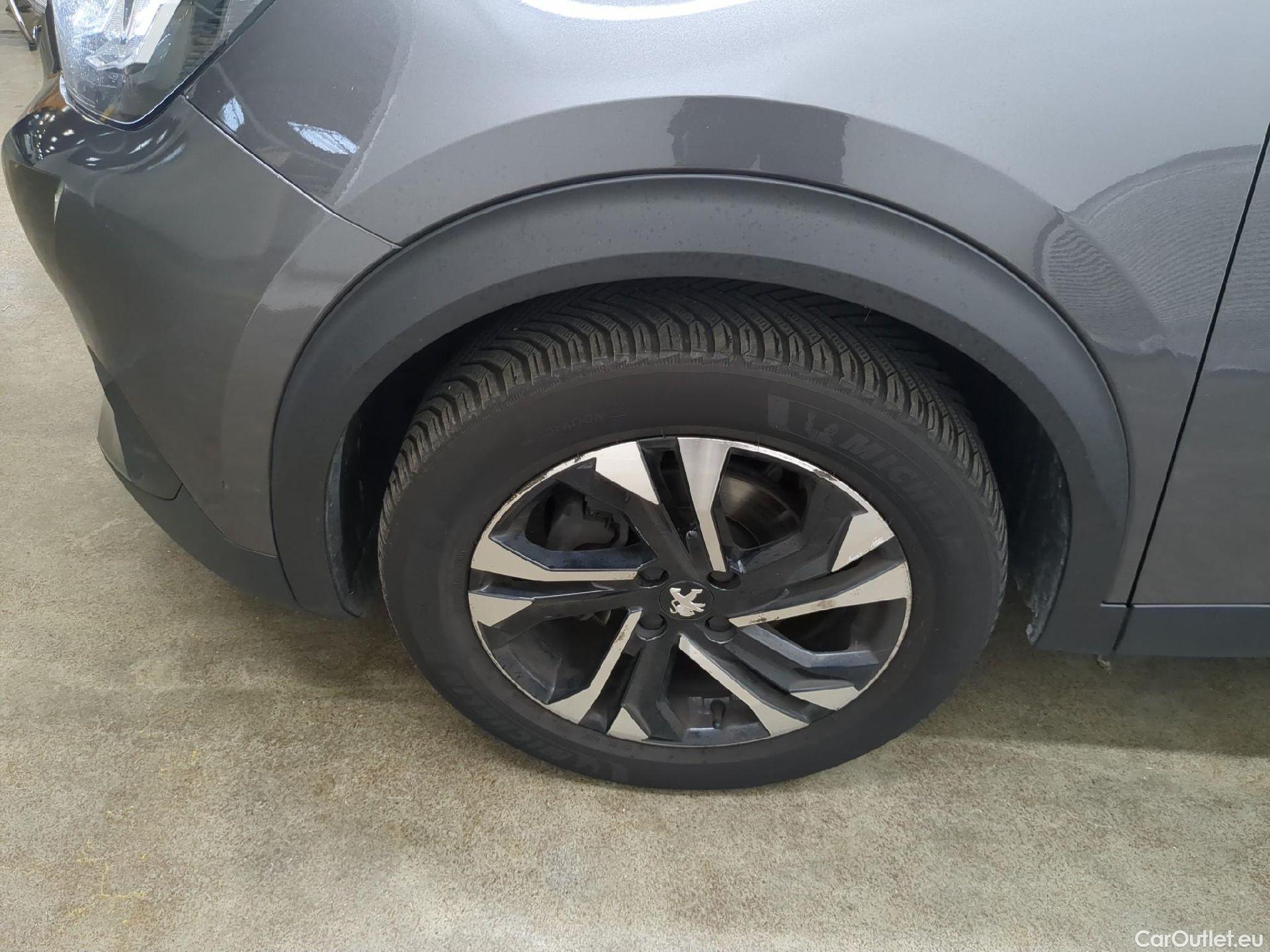  Peugeot  2008  Allure Pack 1.5 HDi 110CV BVM6 E6d #11