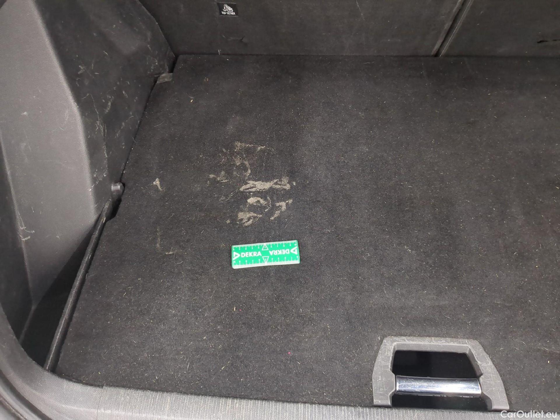  Peugeot  2008  Allure Pack 1.5 HDi 110CV BVM6 E6d #8
