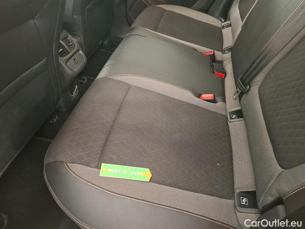  Opel   Grandland X Grandland X Elegance Business 1.5 130CV BVA8 E6d #9