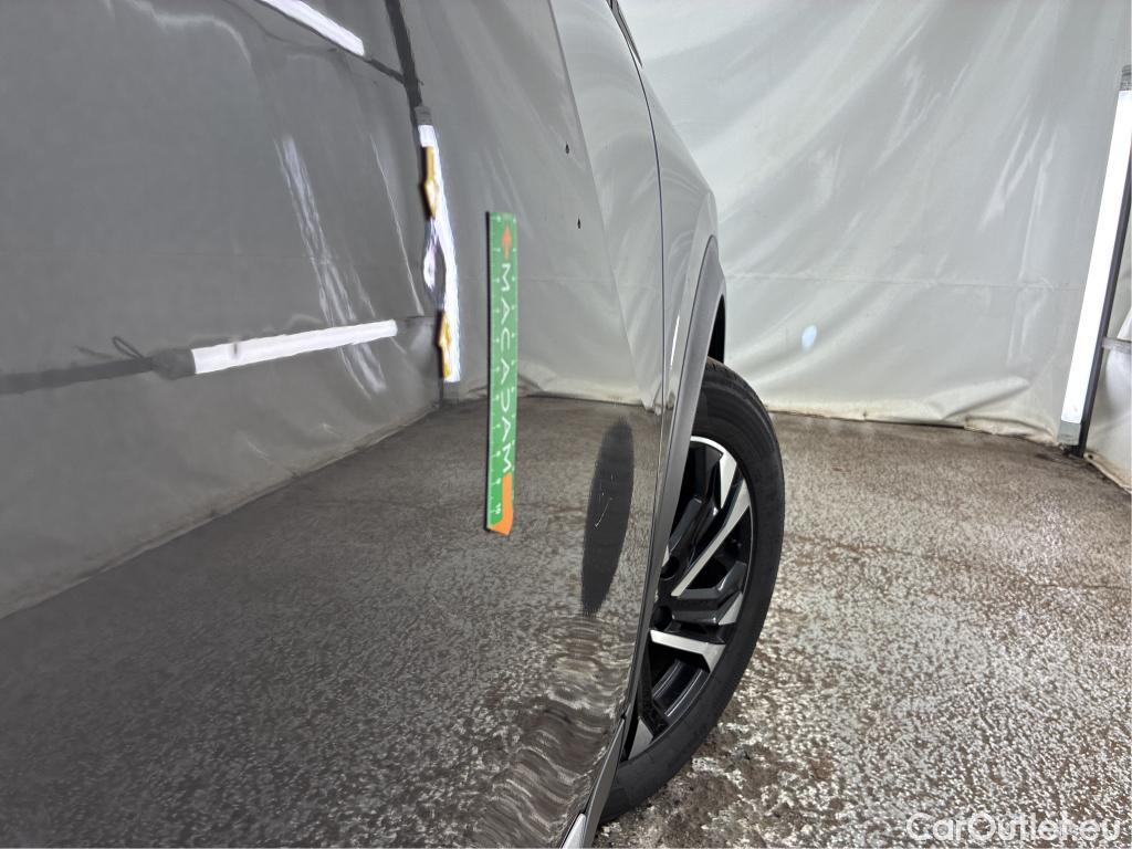  Peugeot  2008 PEUGEOT  / 2019 / 5P / Crossover BLUEHDI 110 S&S ALLURE PACK #16