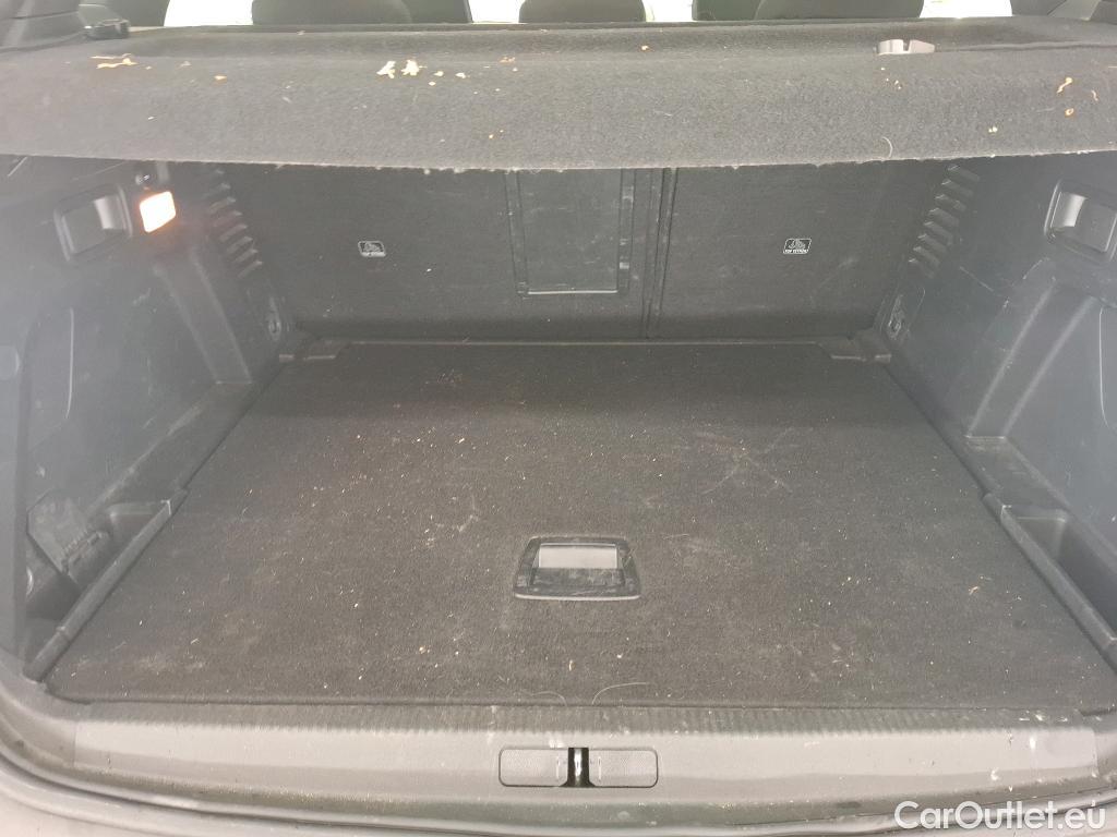  Peugeot  3008  Active Business 1.5 HDi 130CV BVA8 E6d #26