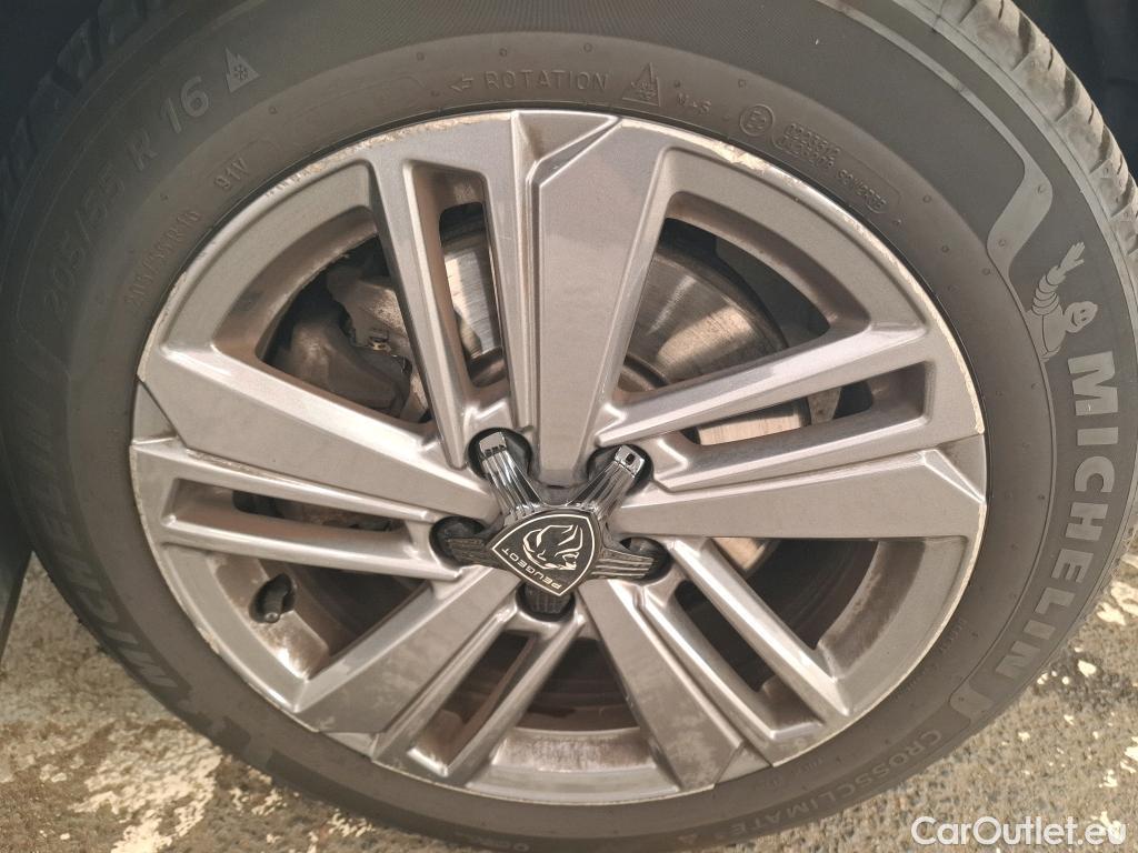  Peugeot  308  SW Active Pack 1.2 PureTech 130CV BVM6 E6d #18