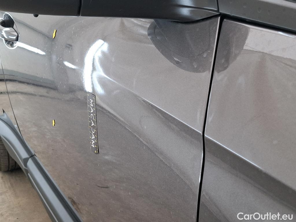  Peugeot  3008  Active Pack 1.5 HDi 130CV BVA8 E6d #30