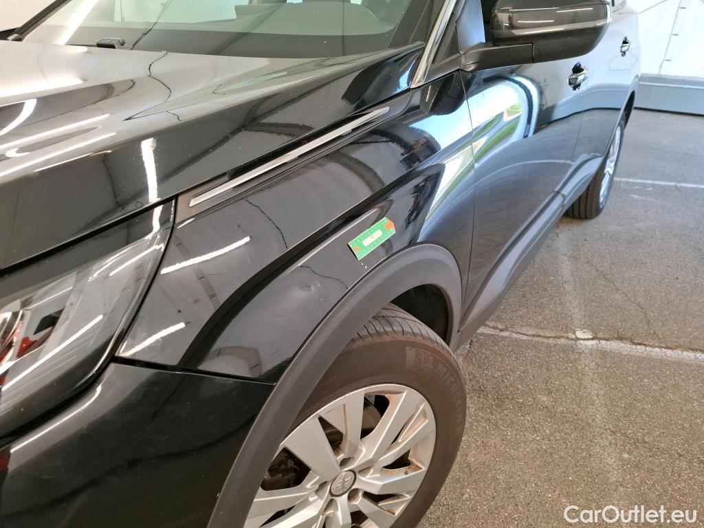  Peugeot  5008  Active Business 1.5 HDi 130CV BVA8 7 Sieges E6d #126