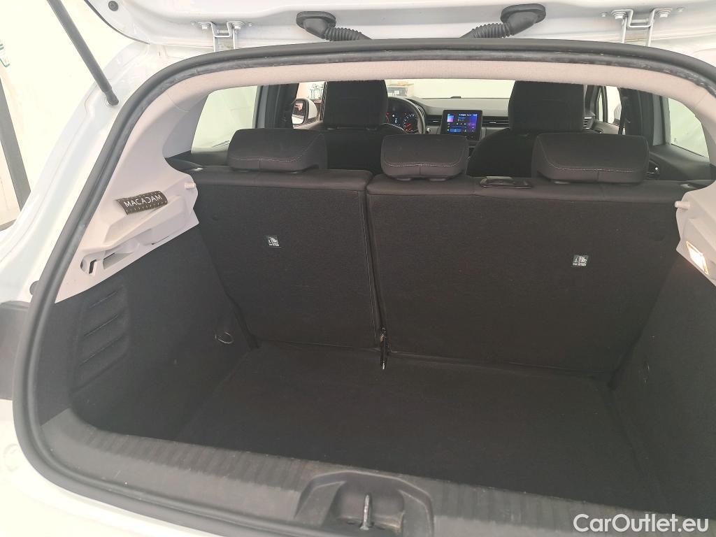  Renault  Clio RENAULT  / 2019 / 5P / Berline Business TCe 100 - 20 #1
