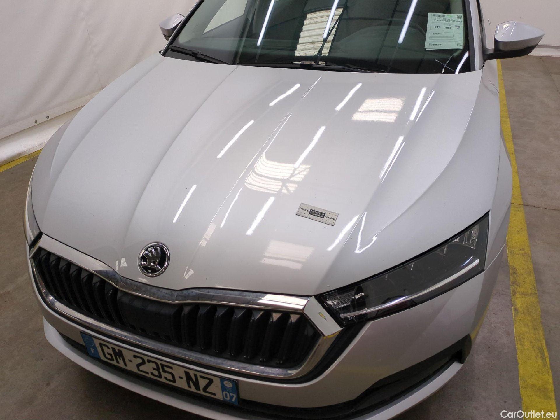  Skoda  Octavia  Berline Ambition 2.0 TDI 150CV BVA7 E6d #41