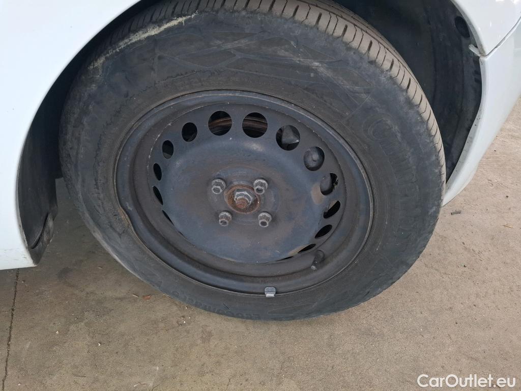  Renault  Clio  IV Air 1.5 dCi 75CV BVM5 E6 #29