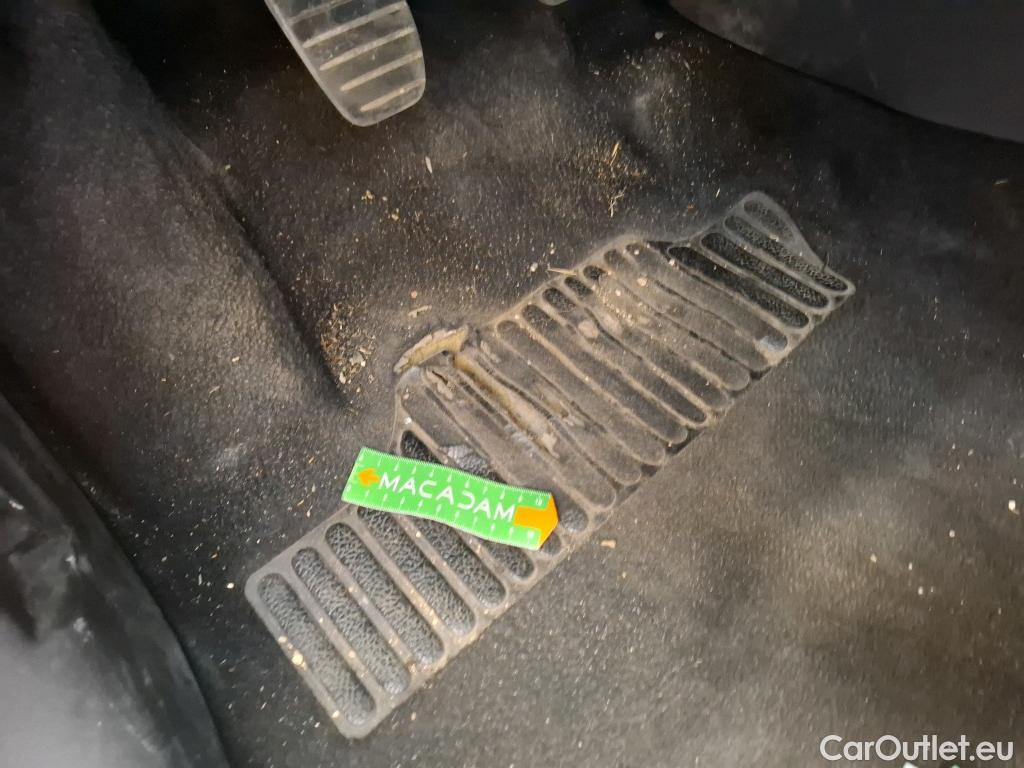  Renault  Clio  IV Air 1.5 dCi 75CV BVM5 E6 #1