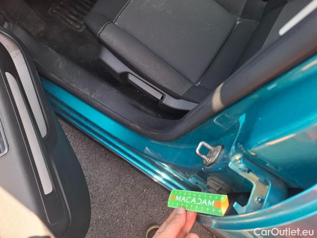  Citroen  C3  Société Feel 1.2 PureTech 80CV BVM5 E6d #52