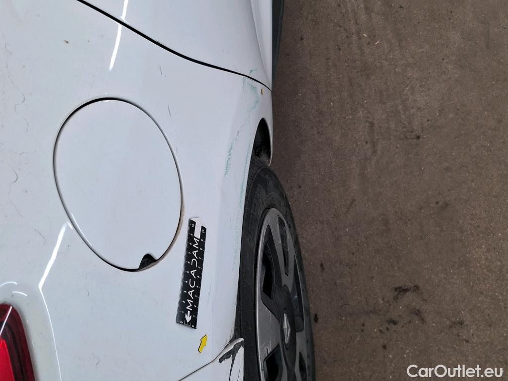  Renault  Clio  IV Air MediaNav 1.5 dCi 75CV BVM5 E6 #33