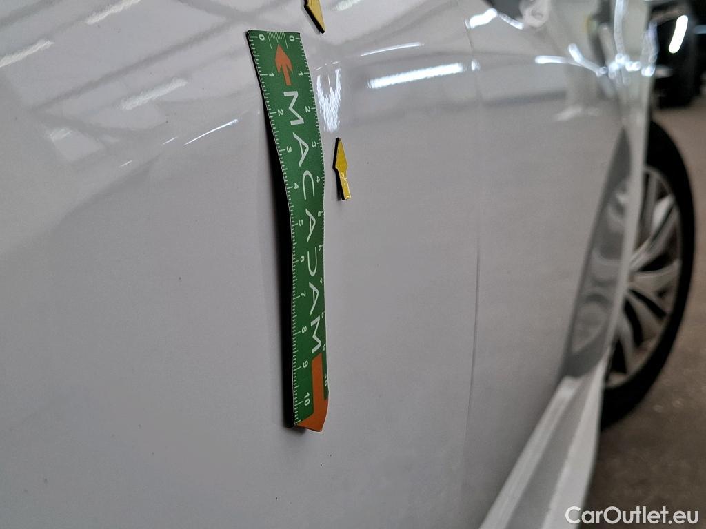  Peugeot  208  Premium 1.5 HDi 100CV BVM6 E6d #26