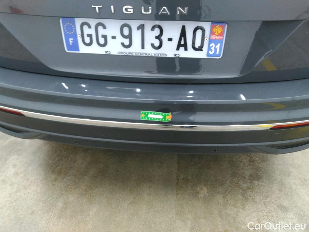  Volkswagen  Tiguan VOLKSWAGEN  / 2020 / 5P / SUV 2.0 TDI 150 DSG7 Life #4