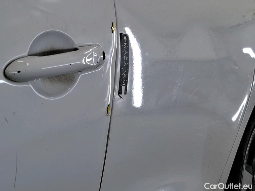  Renault  Clio  IV Air MediaNav 1.5 dCi 75CV BVM5 E6 #36