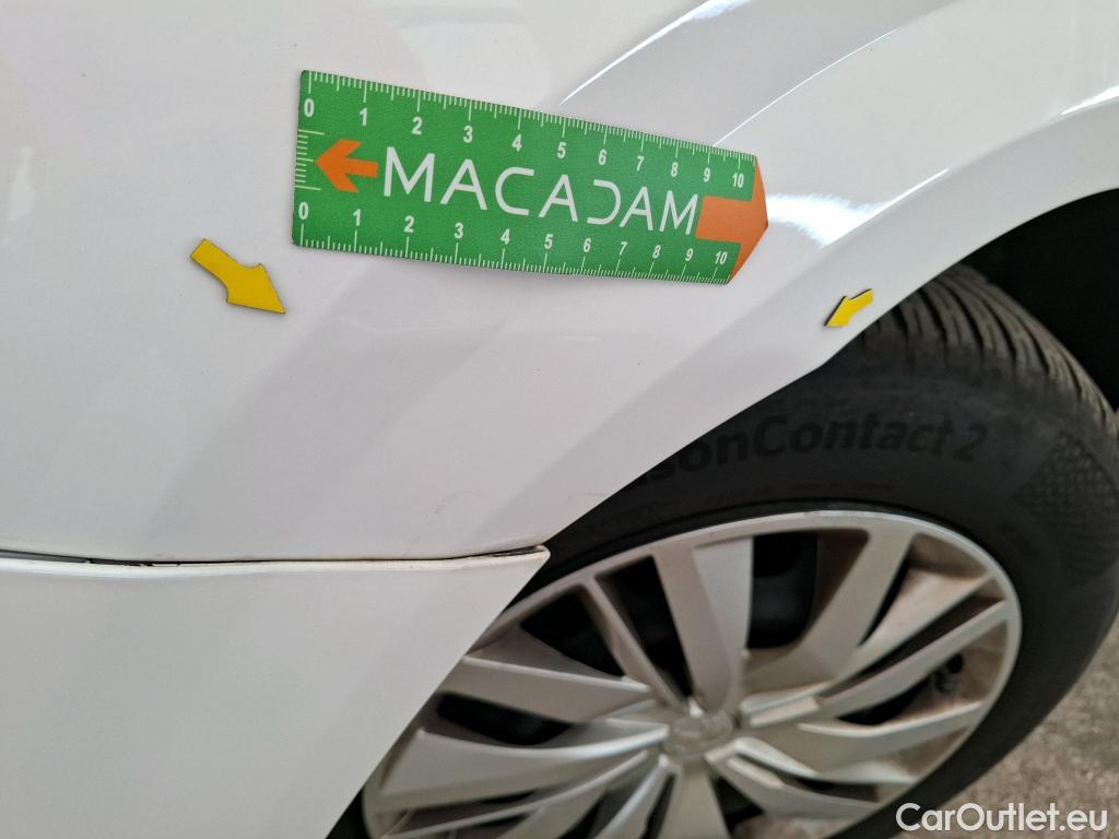  Peugeot  208  Premium 1.5 HDi 100CV BVM6 E6d #19