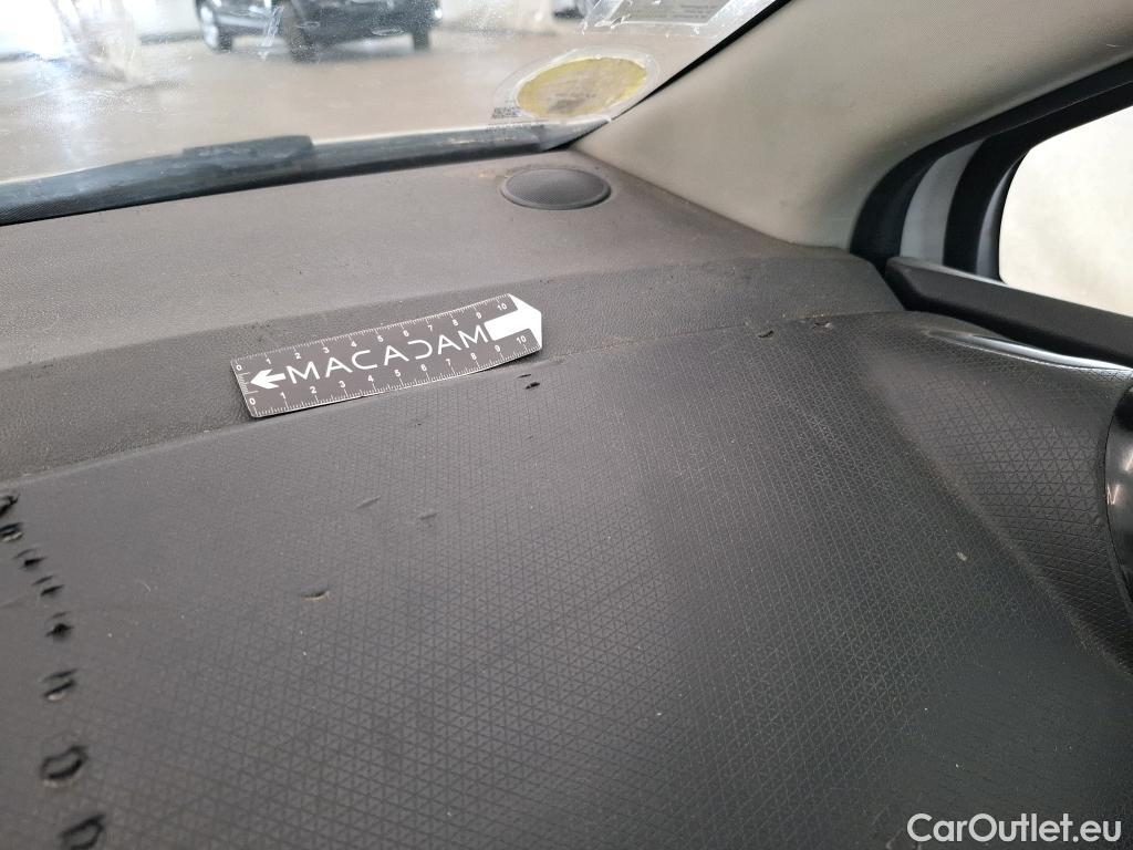  Renault  Clio  IV Air MediaNav 1.5 dCi 75CV BVM5 E6 #42