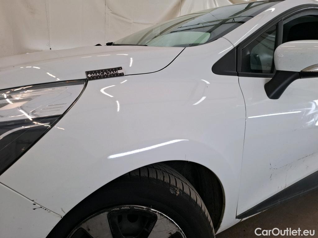  Renault  Clio  IV Air MediaNav 1.5 dCi 75CV BVM5 E6 #15