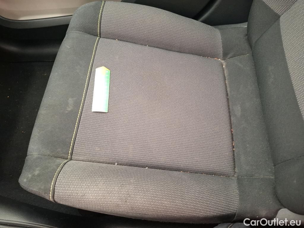  Citroen  C3  Société Feel 1.2 PureTech 80CV BVM5 E6d #48