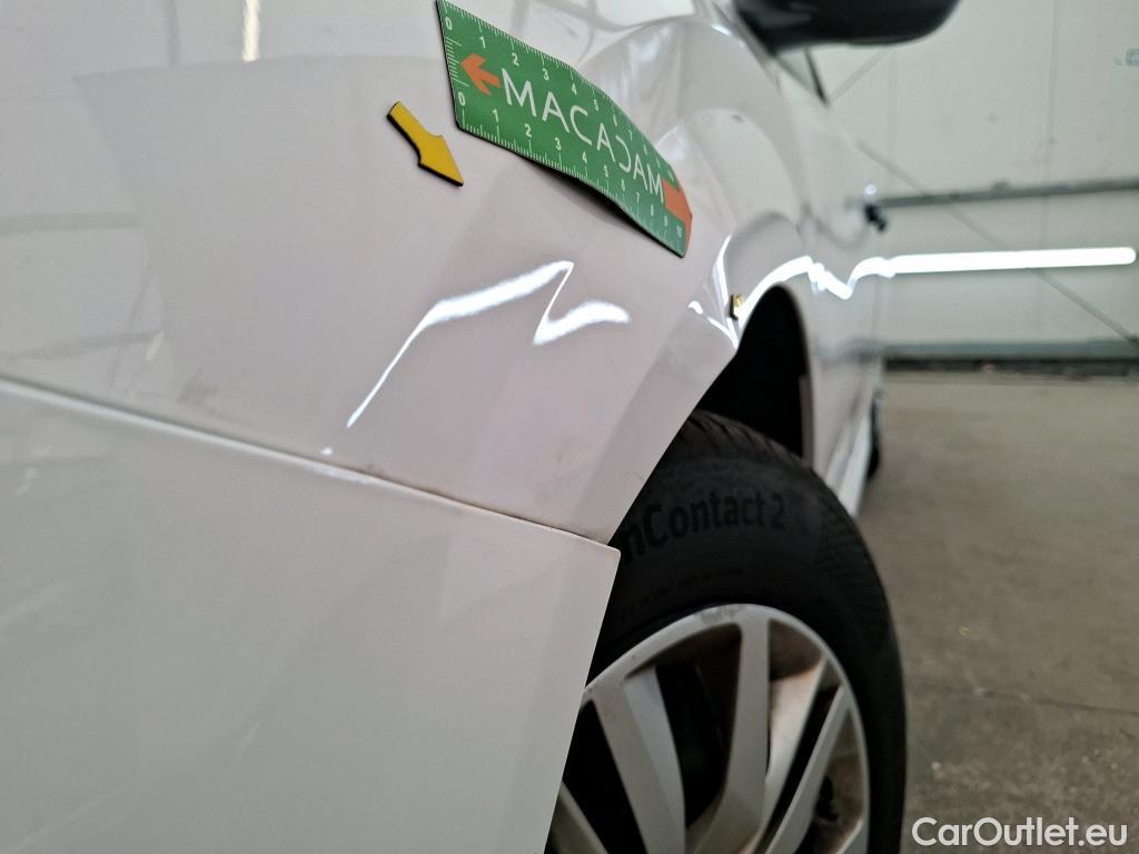  Peugeot  208  Premium 1.5 HDi 100CV BVM6 E6d #18