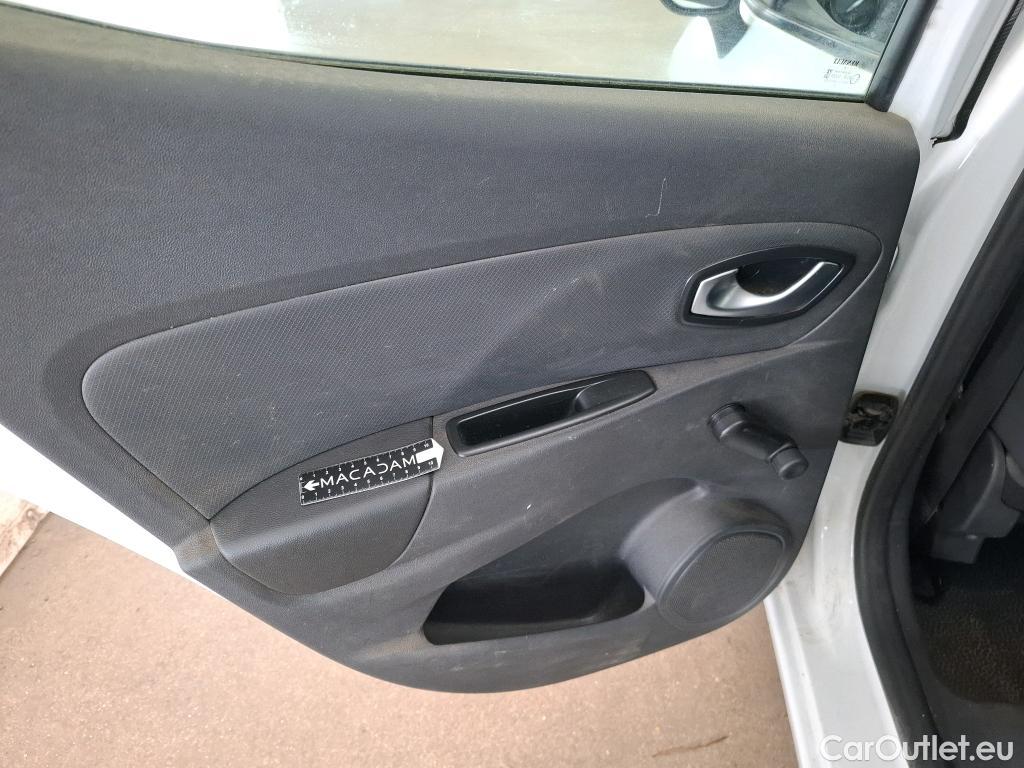  Renault  Clio  IV Air MediaNav 1.5 dCi 75CV BVM5 E6 #88