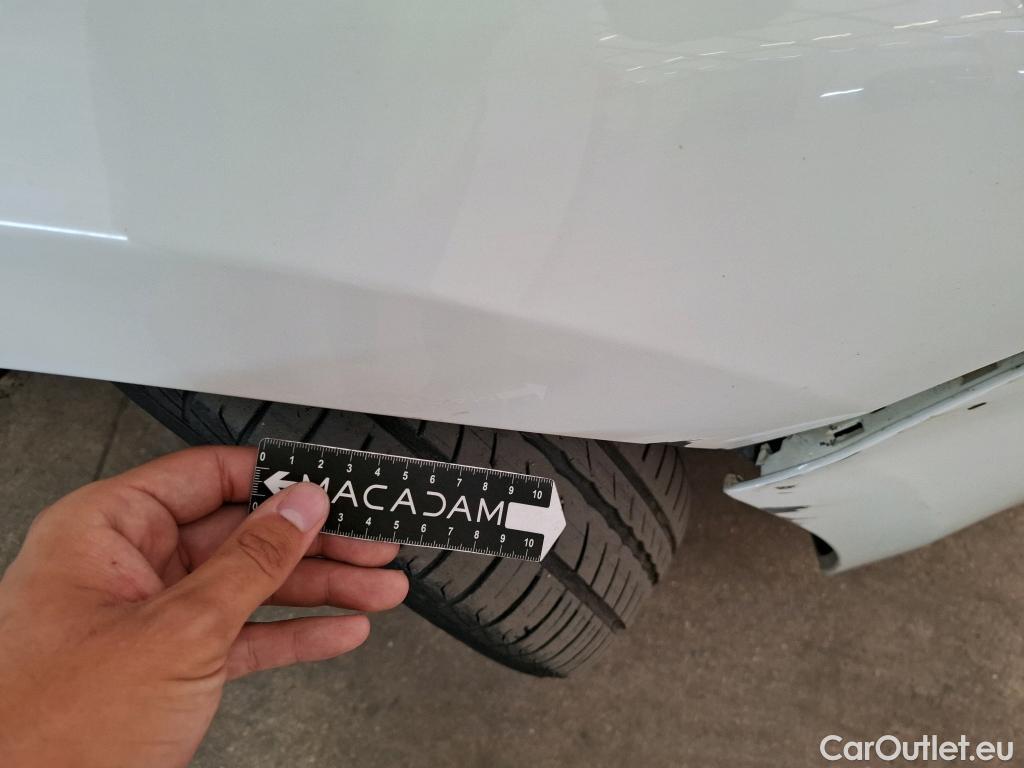  Renault  Clio  IV Air MediaNav 1.5 dCi 75CV BVM5 E6 #45