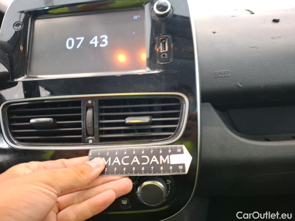  Renault  Clio  IV Air MediaNav 1.5 dCi 75CV BVM5 E6 #47