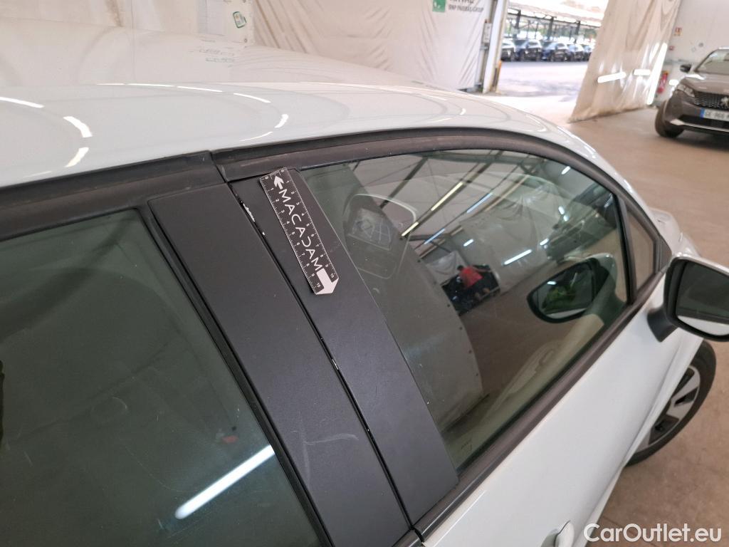  Renault  Clio  IV Air MediaNav 1.5 dCi 75CV BVM5 E6 #109
