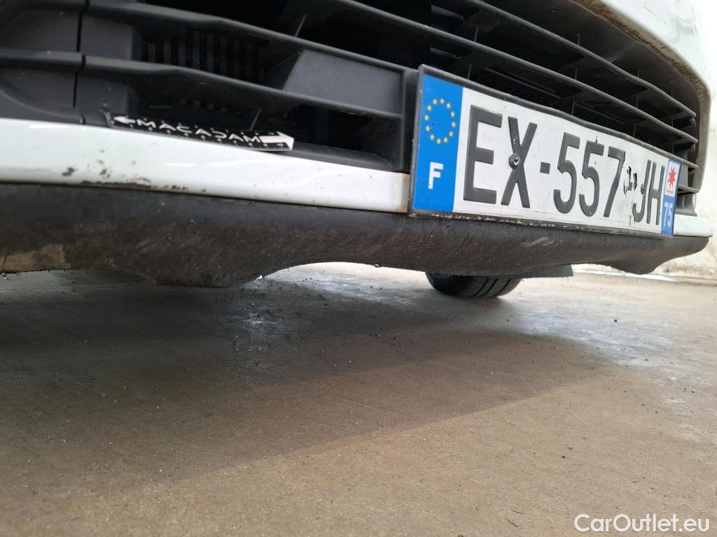  Renault  Clio  IV Air MediaNav 1.5 dCi 75CV BVM5 E6 #108