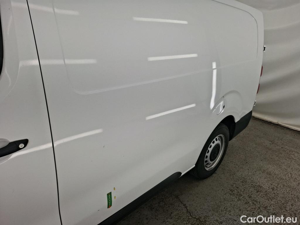  Citroen  Jumpy CITROEN  / 2016 / 4P / Fourgon tôlé XL BlueHDi 120 S&S BVM6 (340 Nm) Driver #1