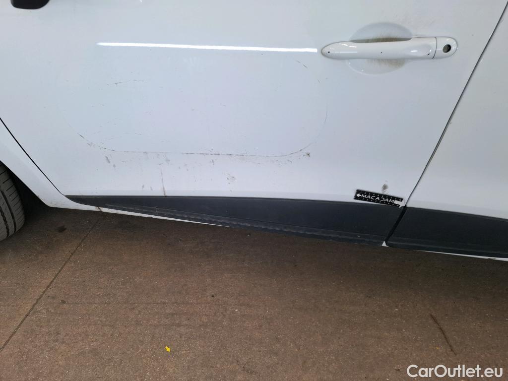  Renault  Clio  IV Air MediaNav 1.5 dCi 75CV BVM5 E6 #119
