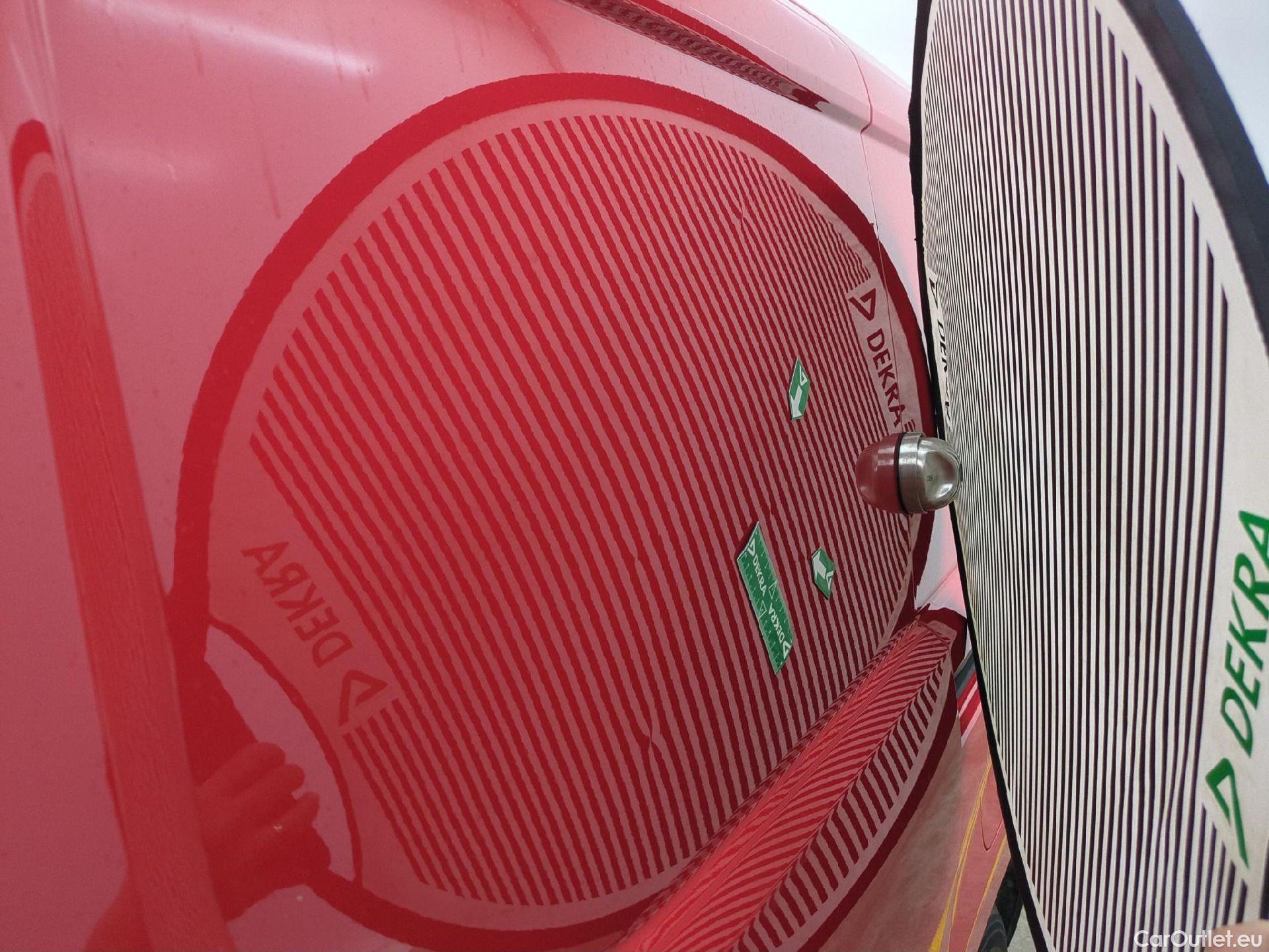  Citroen  Berlingo CITROEN  Van / 2018 / 4P / Fourgonnette M 650kg BlueHDi 130 S&S EAT8 Driver #5