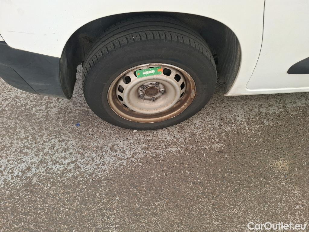  Citroen  Berlingo  Fourgon Club M 650 1.5 BlueHDi 75CV BVM5 E6dT #26