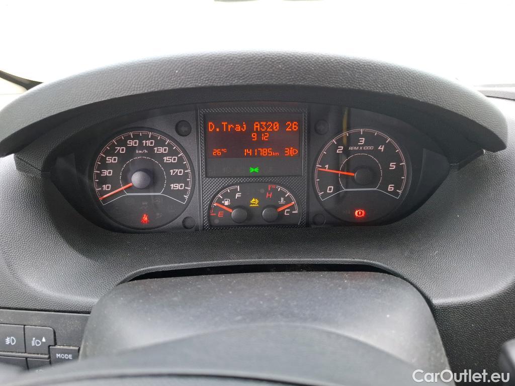  Peugeot  Boxer  Fourgon Surélevé 333 L2H2 Premium BlueHDi 140 Stop&Start 140CV BVM6 #111