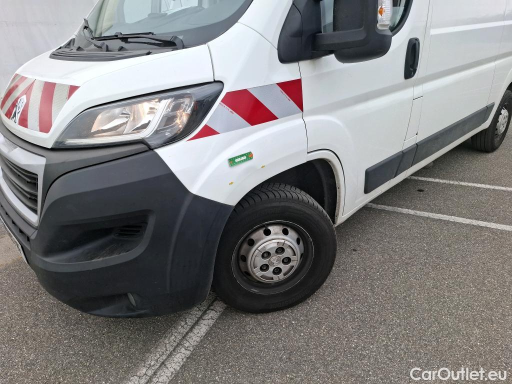  Peugeot  Boxer  Fourgon Surélevé 333 L2H2 Premium BlueHDi 140 Stop&Start 140CV BVM6 #49