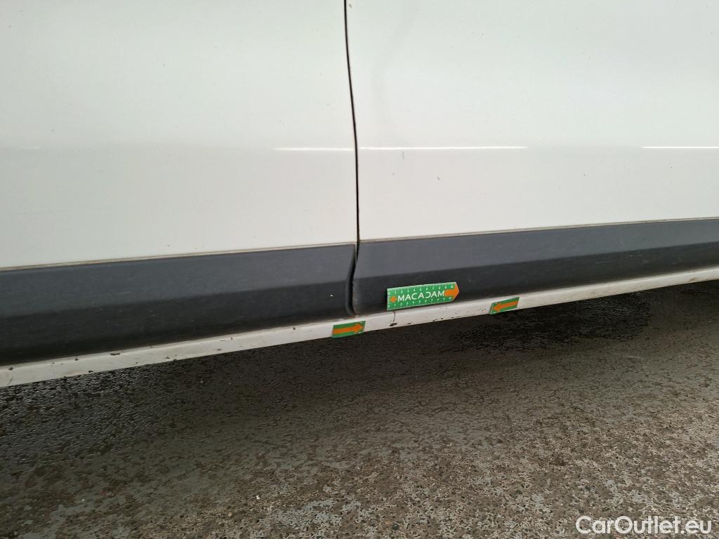  Peugeot  Expert  Fourgon Premium L2 2.0 HDi 120CV BVM6 E6 #38
