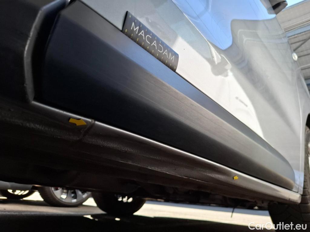  Peugeot  Expert  Fourgon Asphalt L2 2.0 HDi 120CV BVA8 E6dT #28