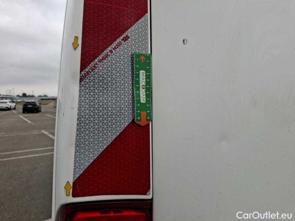  Peugeot  Boxer  Fourgon Surélevé 333 L2H2 Premium BlueHDi 140 Stop&Start 140CV BVM6 #34