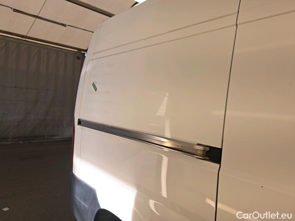 Peugeot  Boxer PEUGEOT  / 2014 / 4P / Fourgon tôlé BlueHDi 120 S&S ASPHALT 330 L2H2 #5
