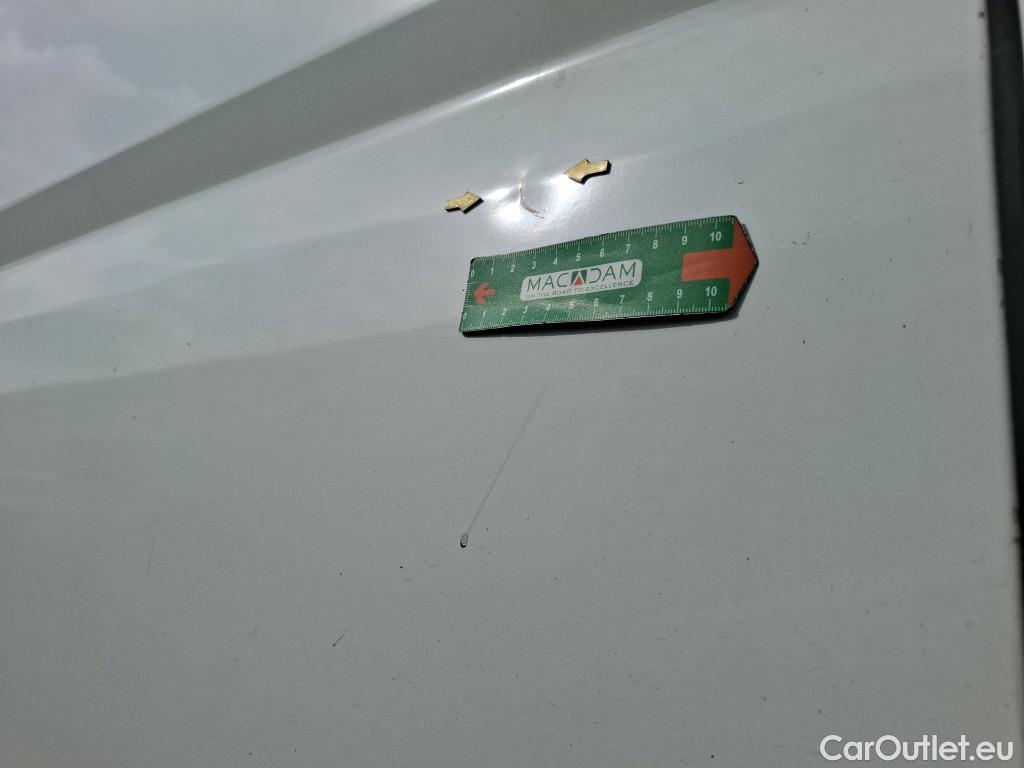 Peugeot  Boxer  Fourgon Surélevé 333 L2H2 Premium BlueHDi 140 Stop&Start 140CV BVM6 #100