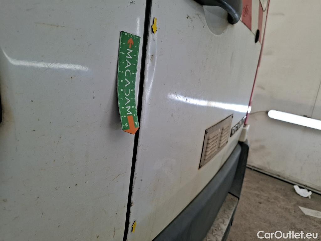  Renault  Master RENAULT  VU 4p Fourgon CA GC F3500 L2H2 Energy dCi 12 #25