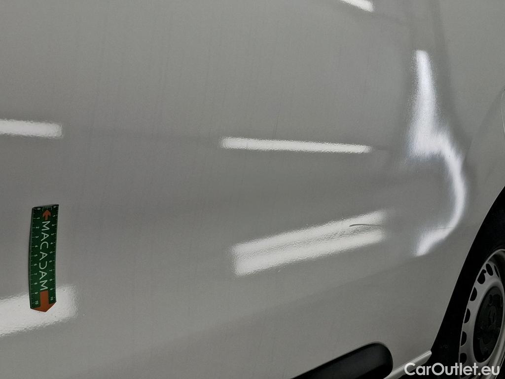  Peugeot  Expert  Fourgon Asphalt L3 2.0 HDi 145CV BVM6 E6d #2