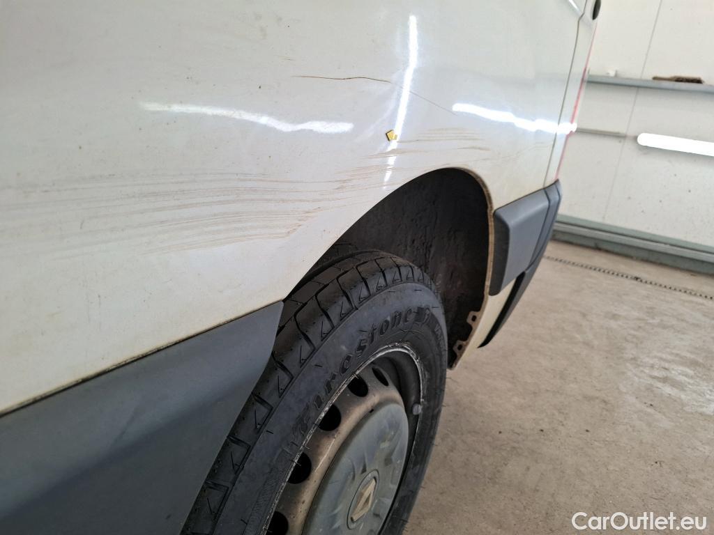  Renault  Master RENAULT  VU 4p Fourgon CA GC F3500 L2H2 Energy dCi 12 #4