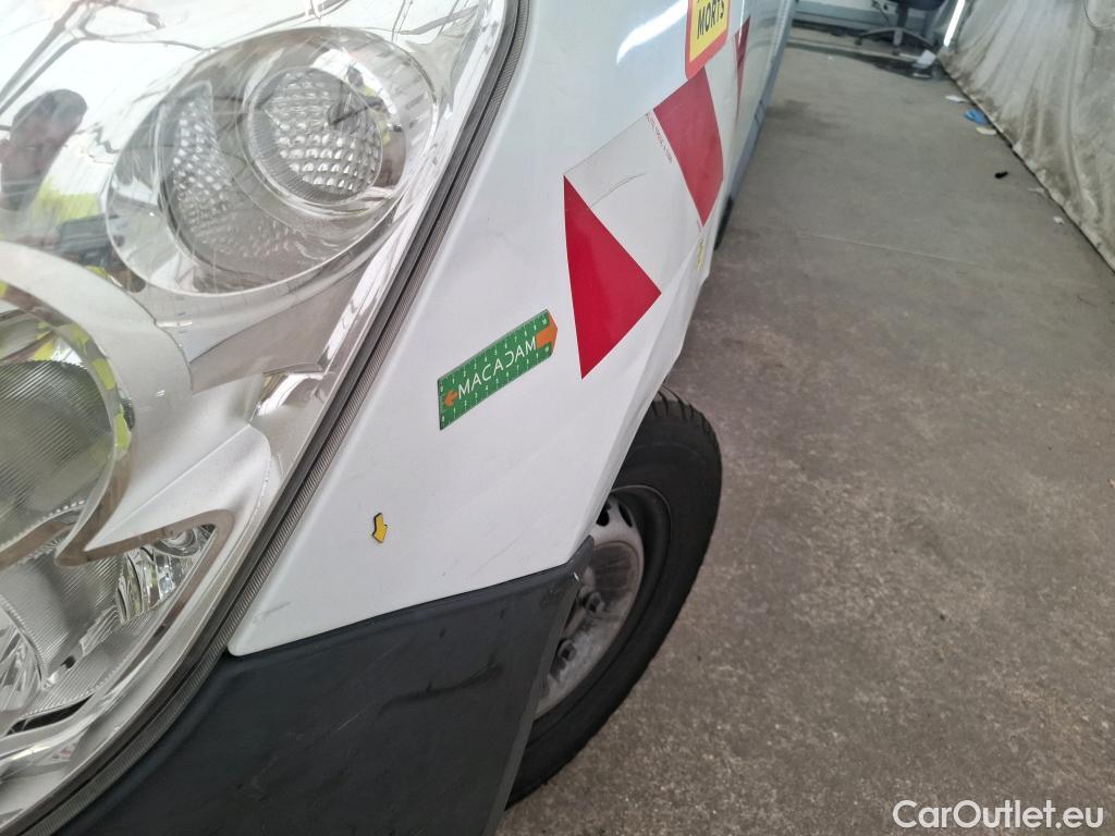  Renault  Master  III Fourgon L2H2 3 5 Grand Confort dCi 130CV BVM6 E6 #57