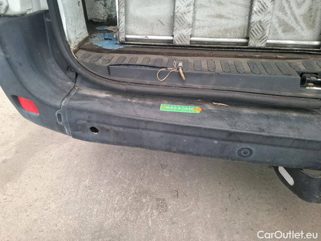  Renault  Master  III Fourgon L2H2 3 5 Grand Confort dCi 130CV BVM6 E6 #81