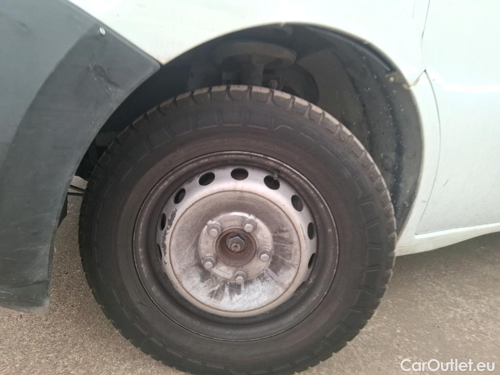  Renault  Master  III Fourgon L2H2 3 5 Grand Confort dCi 130CV BVM6 E6 #131