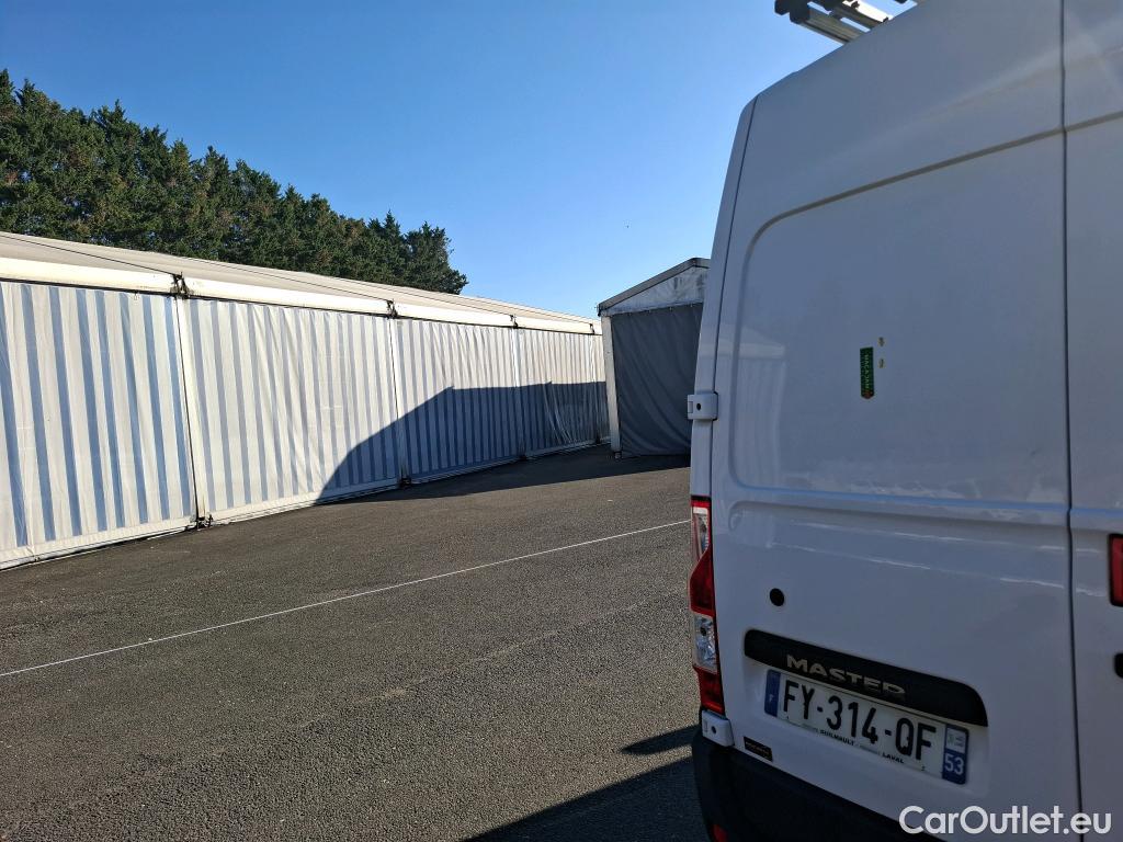  Renault  Master  III Fourgon L2H2 3 5 Grand Confort dCi 135CV BVM6 E6dT #62