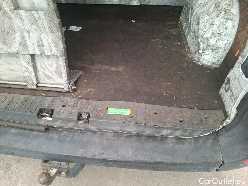  Renault  Master  III Fourgon L2H2 3 5 Grand Confort dCi 130CV BVM6 E6 #182