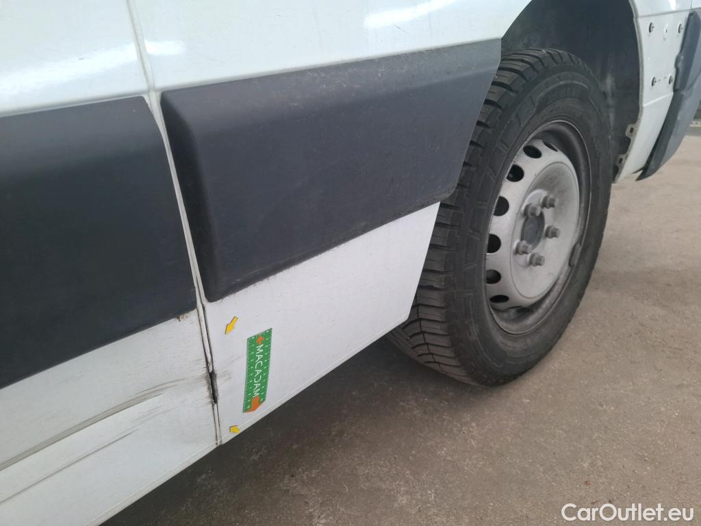  Renault  Master  III Fourgon L2H2 3 5 Grand Confort dCi 130CV BVM6 E6 #27