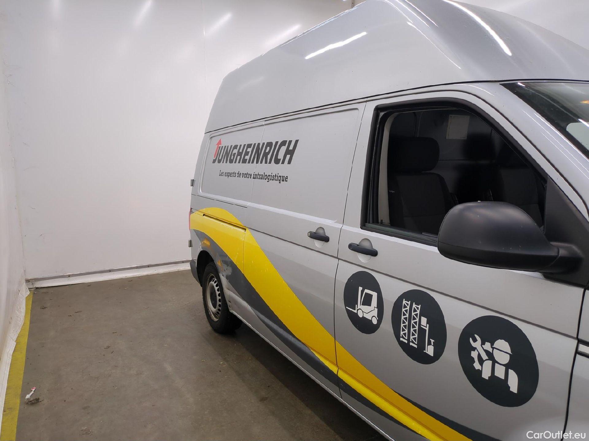  Volkswagen  Transporter T6  Fourgon -Hochdach lang 2.0 100CV BVM5 #1