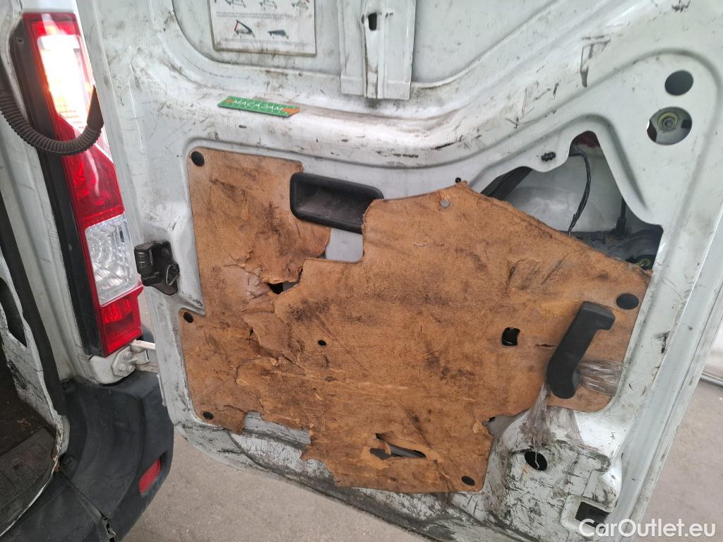  Renault  Master  III Fourgon L2H2 3 5 Grand Confort dCi 130CV BVM6 E6 #179